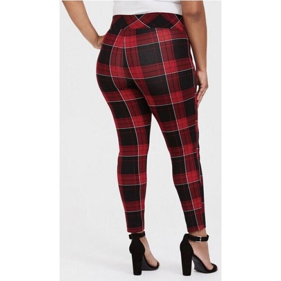 Torrid Womans Sz 4R Premium Ponte Red Plaid Pixie Pants Comfort NWOT - Picture 2 of 12